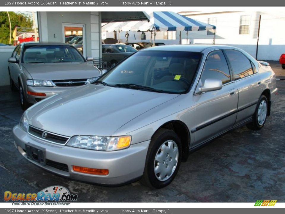 1997 Honda Accord LX Sedan Heather Mist Metallic / Ivory Photo #1