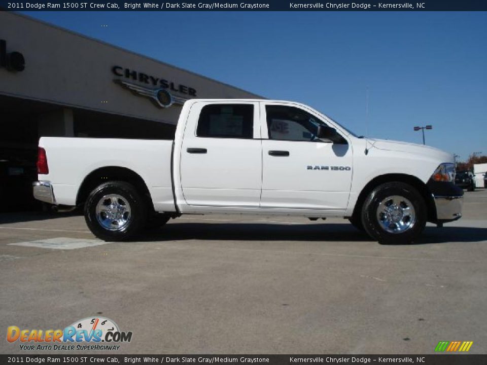 2011 Dodge Ram 1500 ST Crew Cab Bright White / Dark Slate Gray/Medium Graystone Photo #2