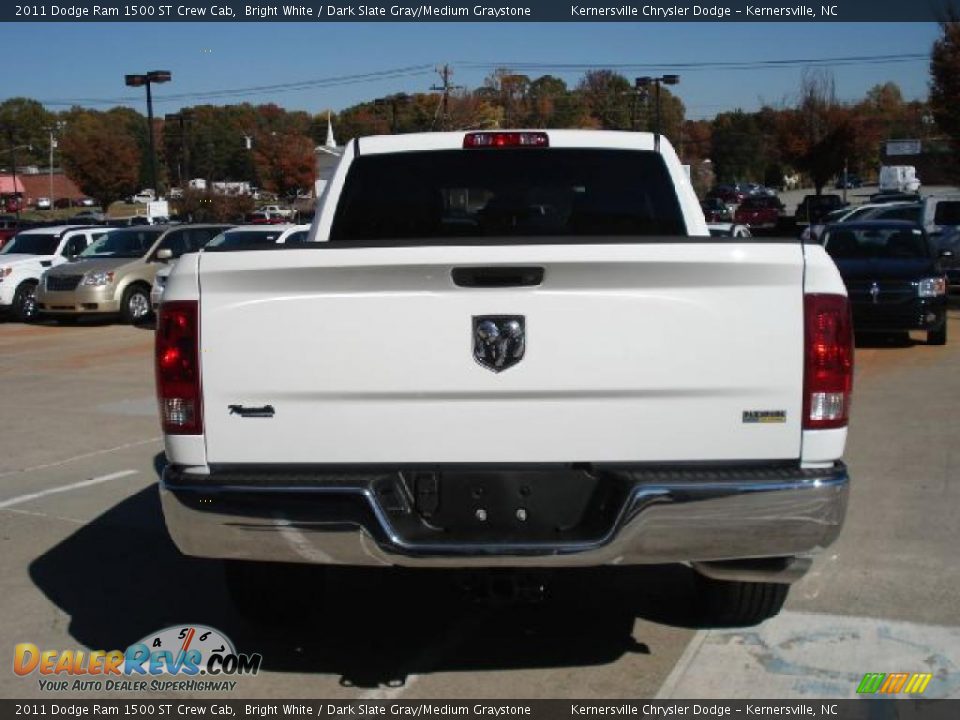 2011 Dodge Ram 1500 ST Crew Cab Bright White / Dark Slate Gray/Medium Graystone Photo #4