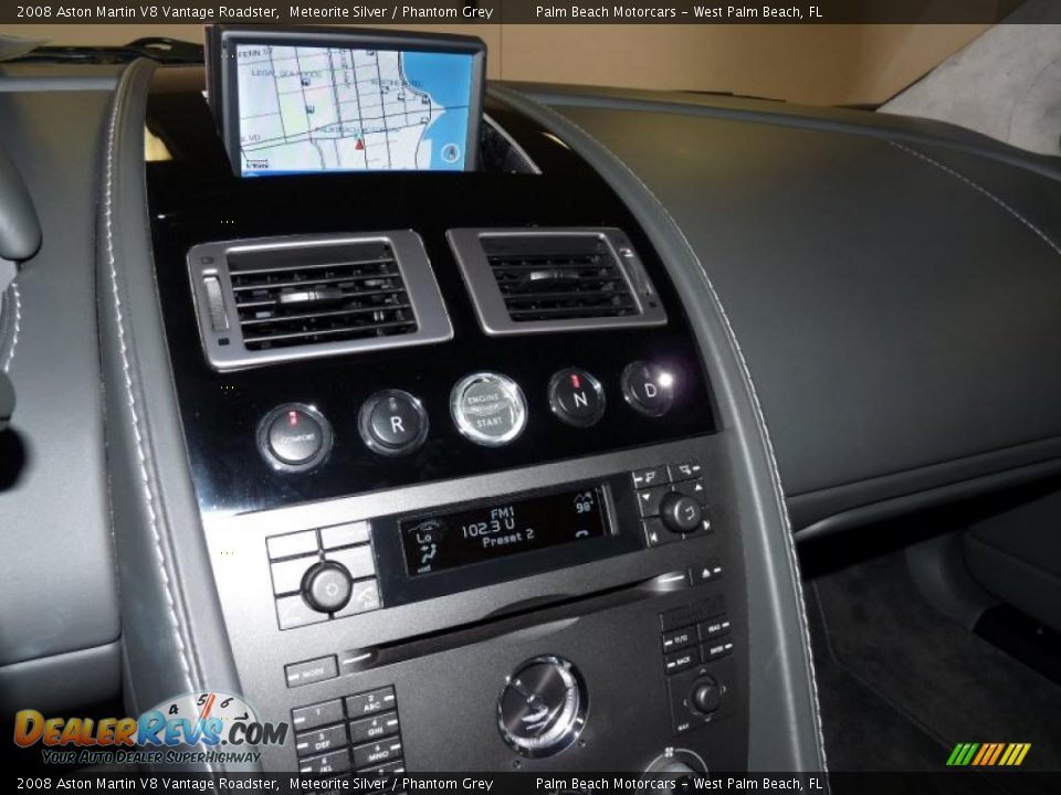 Navigation of 2008 Aston Martin V8 Vantage Roadster Photo #28