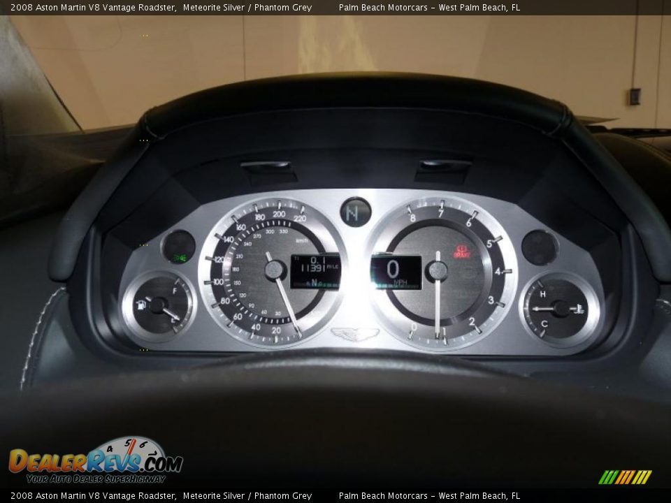 2008 Aston Martin V8 Vantage Roadster Gauges Photo #35