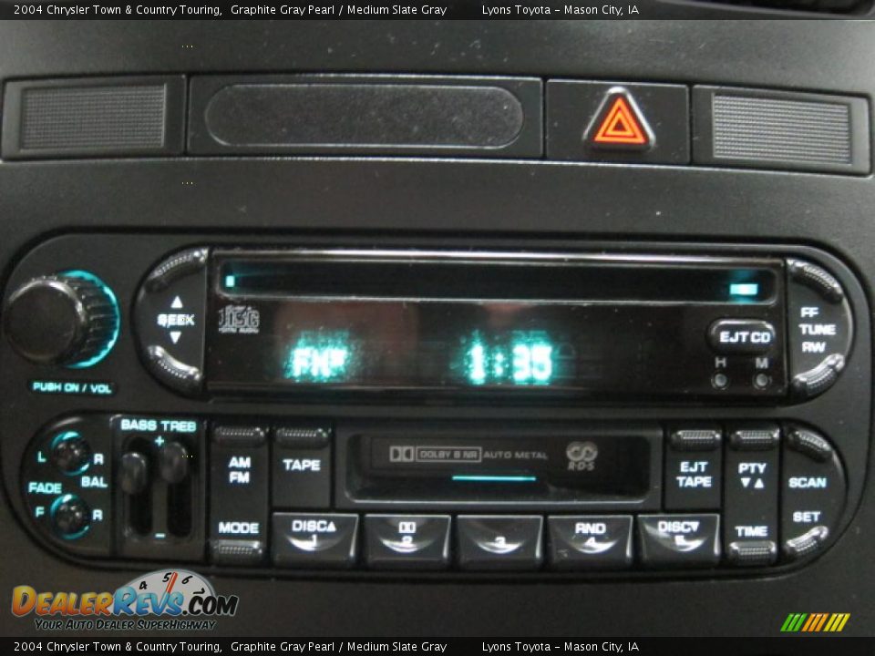 Controls of 2004 Chrysler Town & Country Touring Photo #3