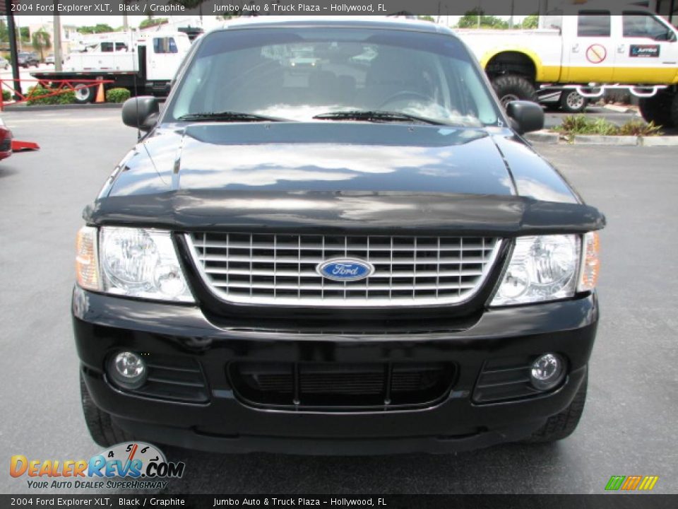 2004 Ford Explorer XLT Black / Graphite Photo #3