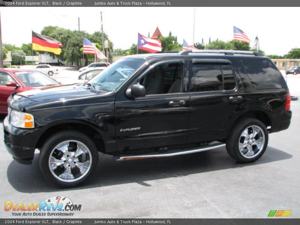 2004 Ford Explorer XLT Black / Graphite Photo #6