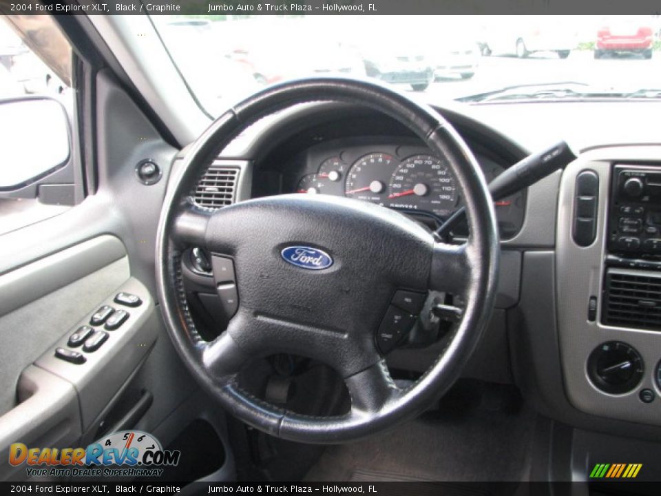 2004 Ford Explorer XLT Black / Graphite Photo #18