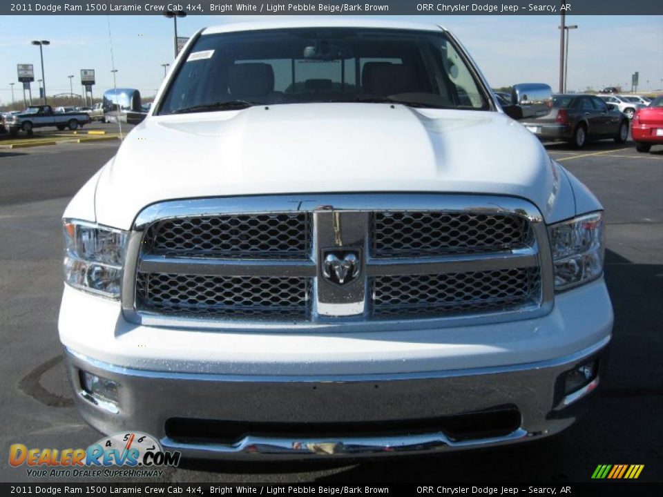 2011 Dodge Ram 1500 Laramie Crew Cab 4x4 Bright White / Light Pebble Beige/Bark Brown Photo #2