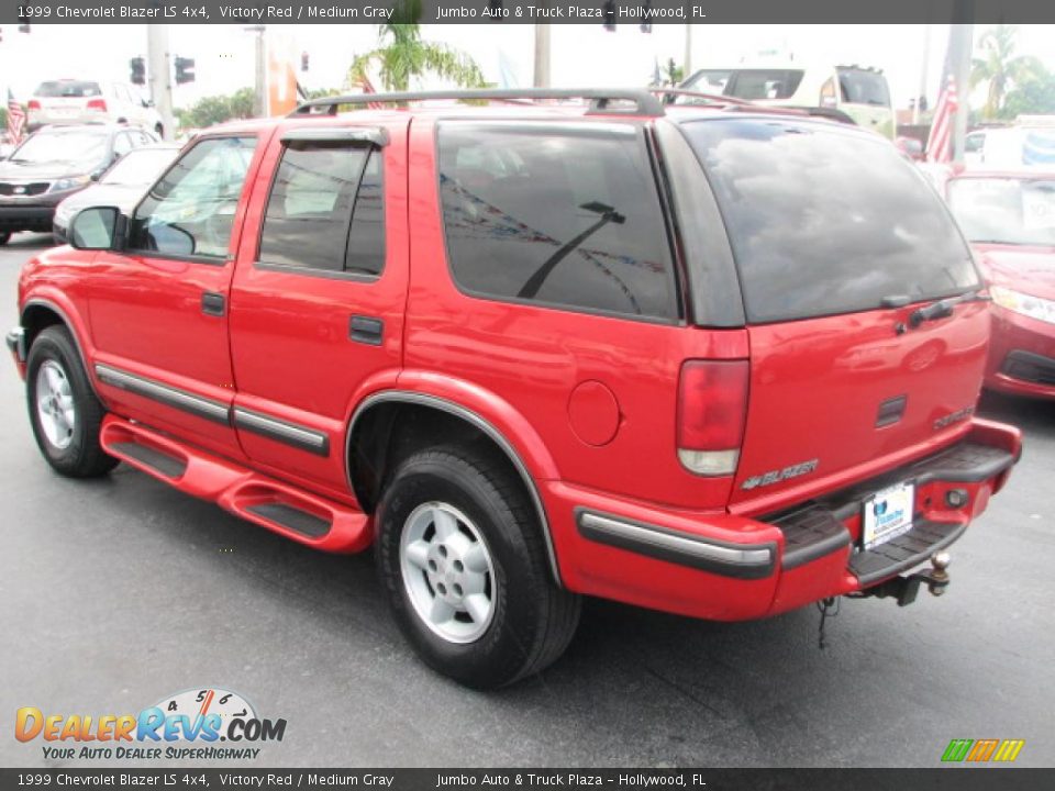 1999 Chevrolet Blazer LS 4x4 Victory Red / Medium Gray Photo #6