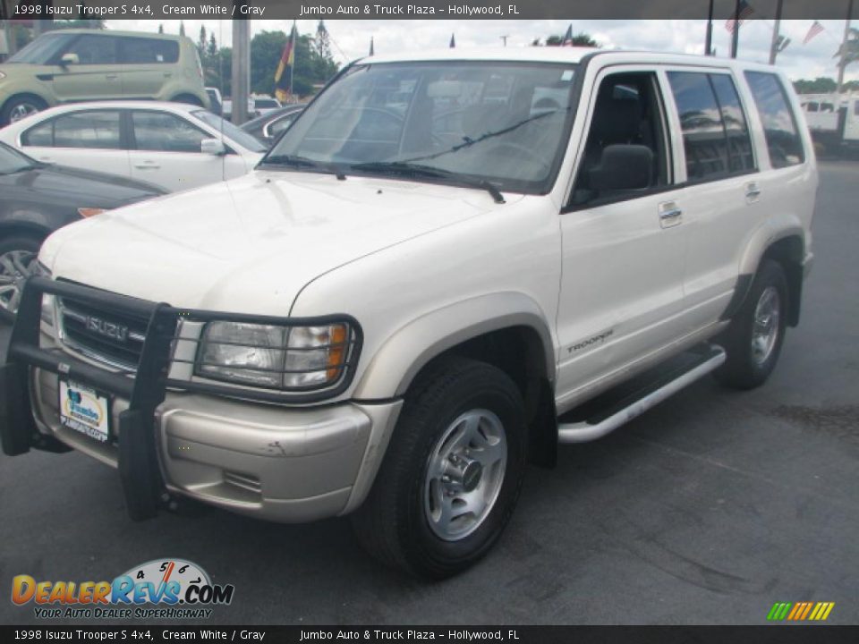 1998 Isuzu Trooper S 4x4 Cream White / Gray Photo #5