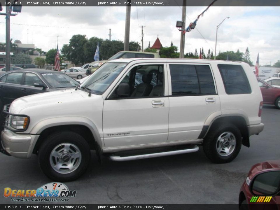 1998 Isuzu Trooper S 4x4 Cream White / Gray Photo #6