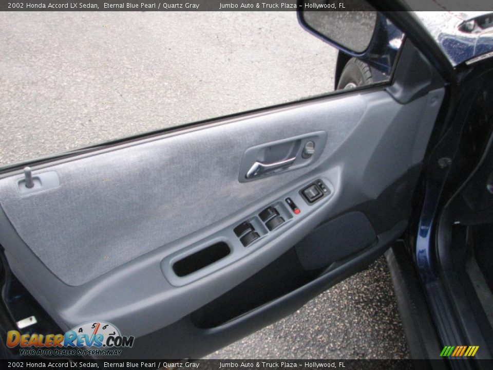 Door Panel of 2002 Honda Accord LX Sedan Photo #12