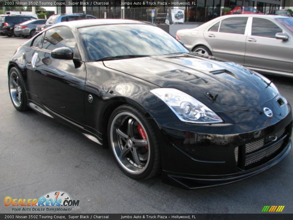 Front 3/4 View of 2003 Nissan 350Z Touring Coupe Photo #1