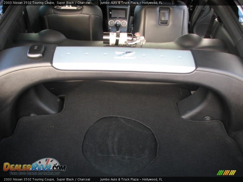 2003 Nissan 350Z Touring Coupe Trunk Photo #31