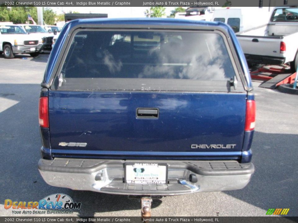 2002 Chevrolet S10 LS Crew Cab 4x4 Indigo Blue Metallic / Graphite Photo #6