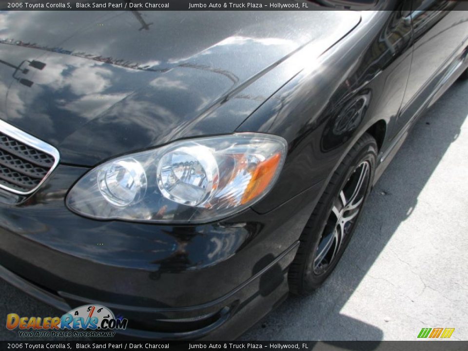 2006 Toyota Corolla S Black Sand Pearl / Dark Charcoal Photo #4