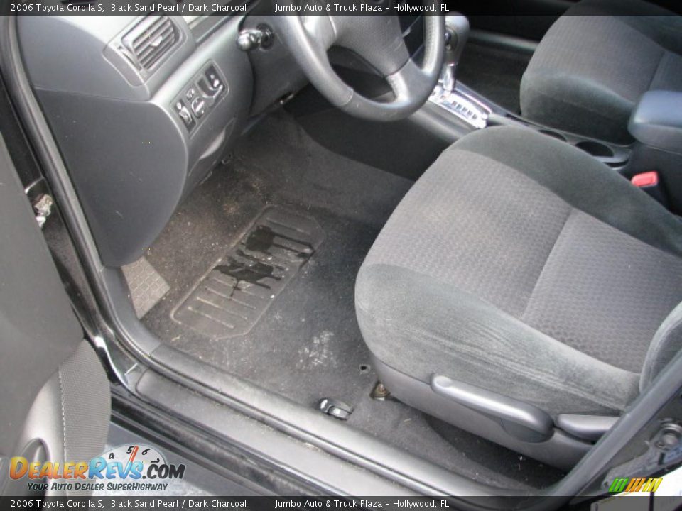 2006 Toyota Corolla S Black Sand Pearl / Dark Charcoal Photo #19