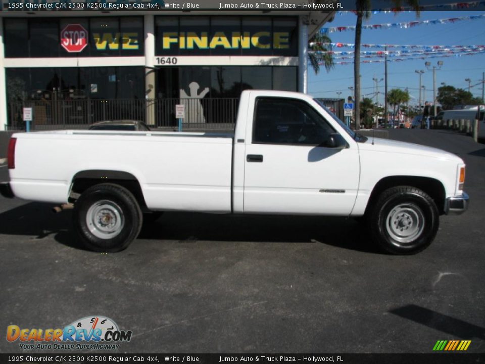 1995 Chevrolet C/K 2500 K2500 Regular Cab 4x4 White / Blue Photo #8