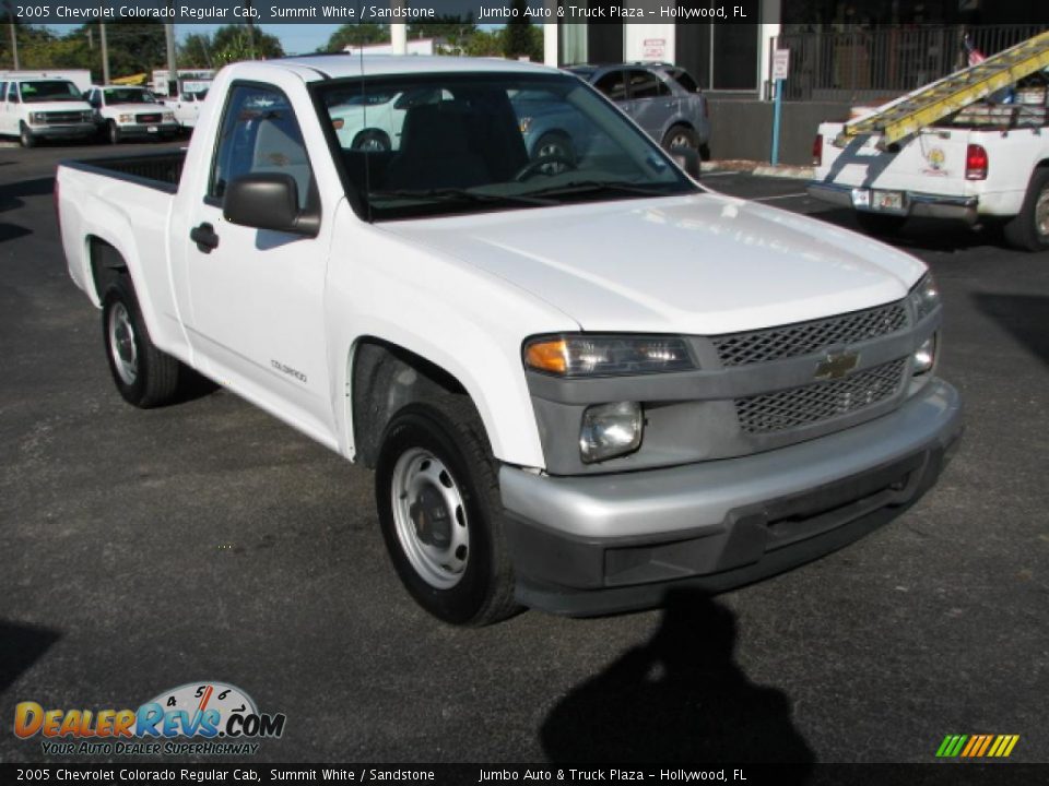 Front 3/4 View of 2005 Chevrolet Colorado Regular Cab Photo #1
