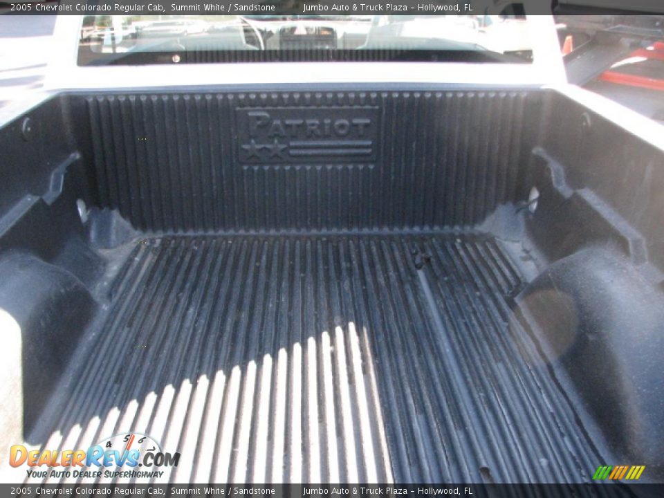 2005 Chevrolet Colorado Regular Cab Summit White / Sandstone Photo #9