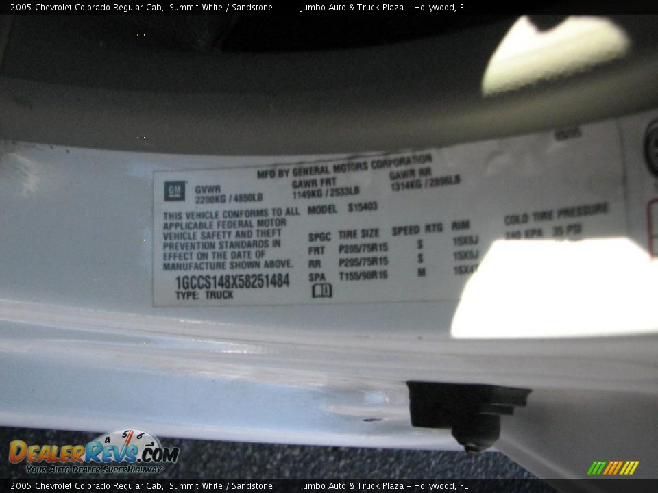 2005 Chevrolet Colorado Regular Cab Summit White / Sandstone Photo #13