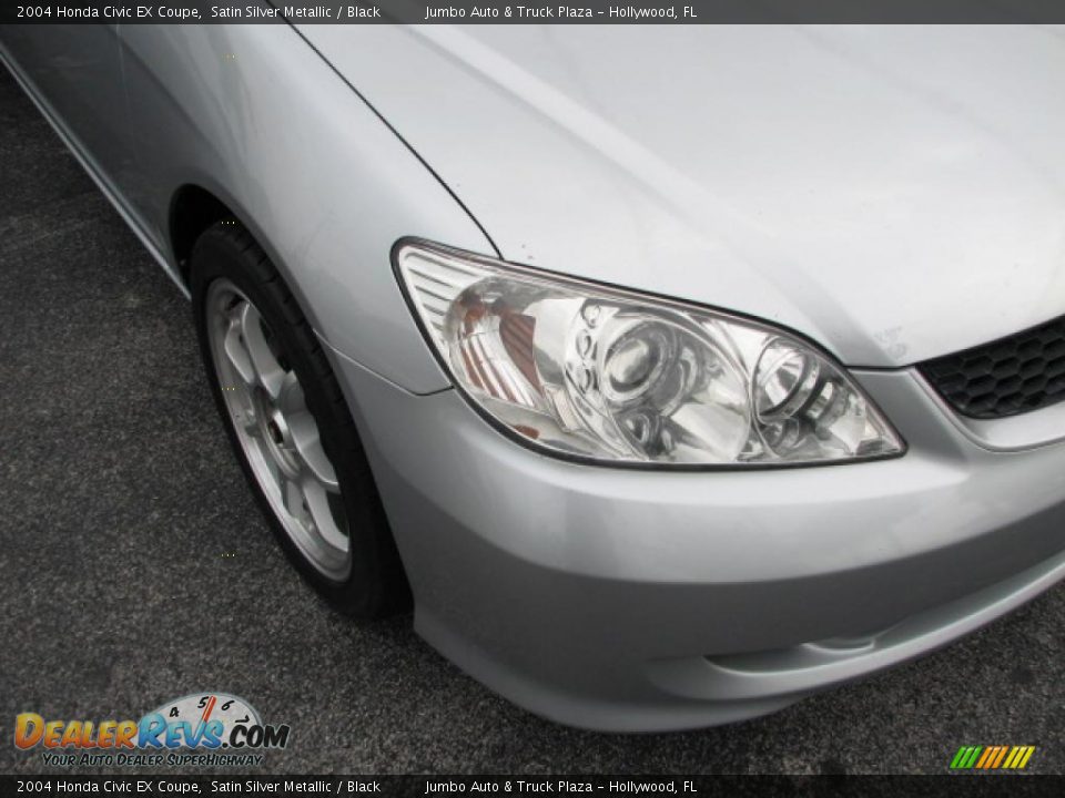 2004 Honda Civic EX Coupe Satin Silver Metallic / Black Photo #2