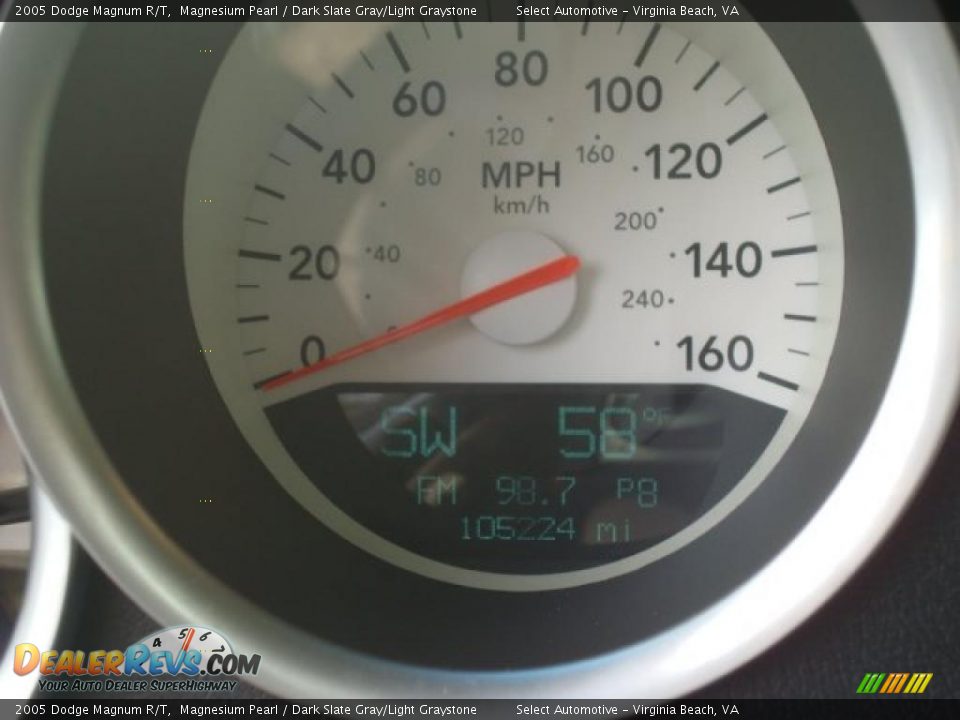 2005 Dodge Magnum R/T Magnesium Pearl / Dark Slate Gray/Light Graystone Photo #14
