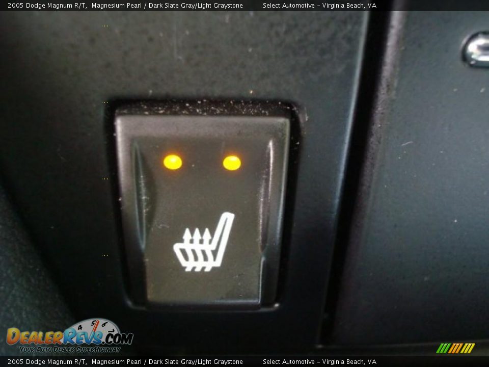 2005 Dodge Magnum R/T Magnesium Pearl / Dark Slate Gray/Light Graystone Photo #18