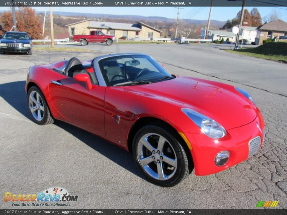 Front 3/4 View of 2007 Pontiac Solstice Roadster Photo #4