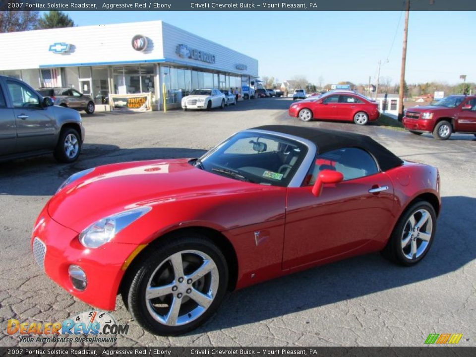 Front 3/4 View of 2007 Pontiac Solstice Roadster Photo #5