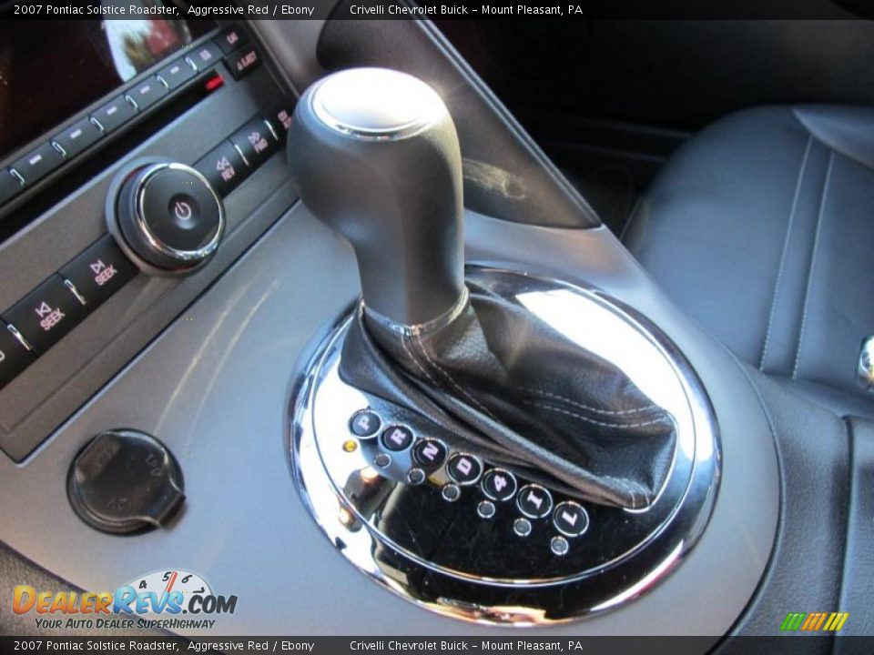 2007 Pontiac Solstice Roadster Shifter Photo #23