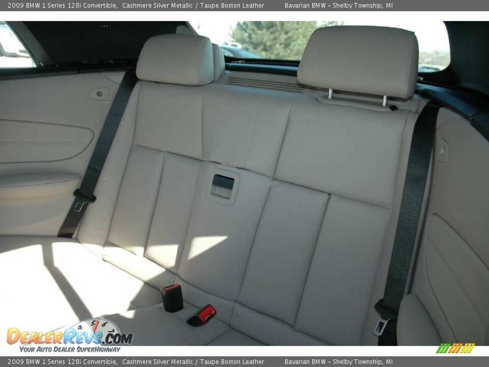 2009 BMW 1 Series 128i Convertible Cashmere Silver Metallic / Taupe Boston Leather Photo #12