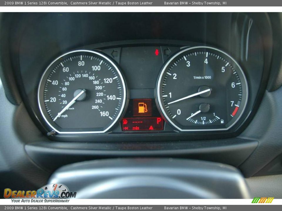 2009 BMW 1 Series 128i Convertible Cashmere Silver Metallic / Taupe Boston Leather Photo #17