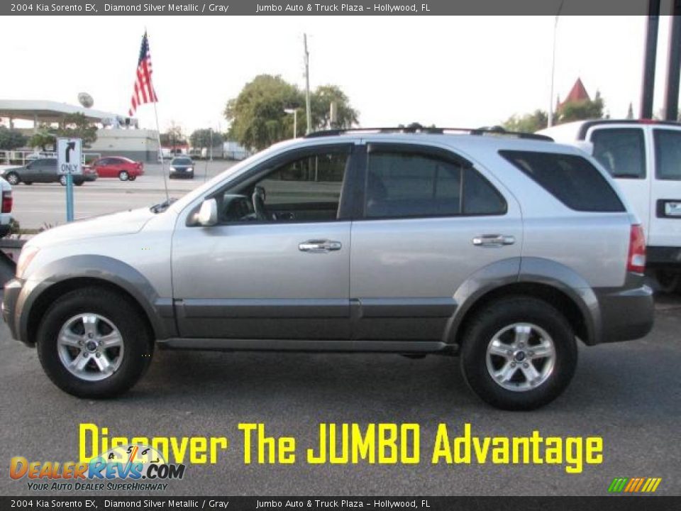 2004 Kia Sorento EX Diamond Silver Metallic / Gray Photo #6