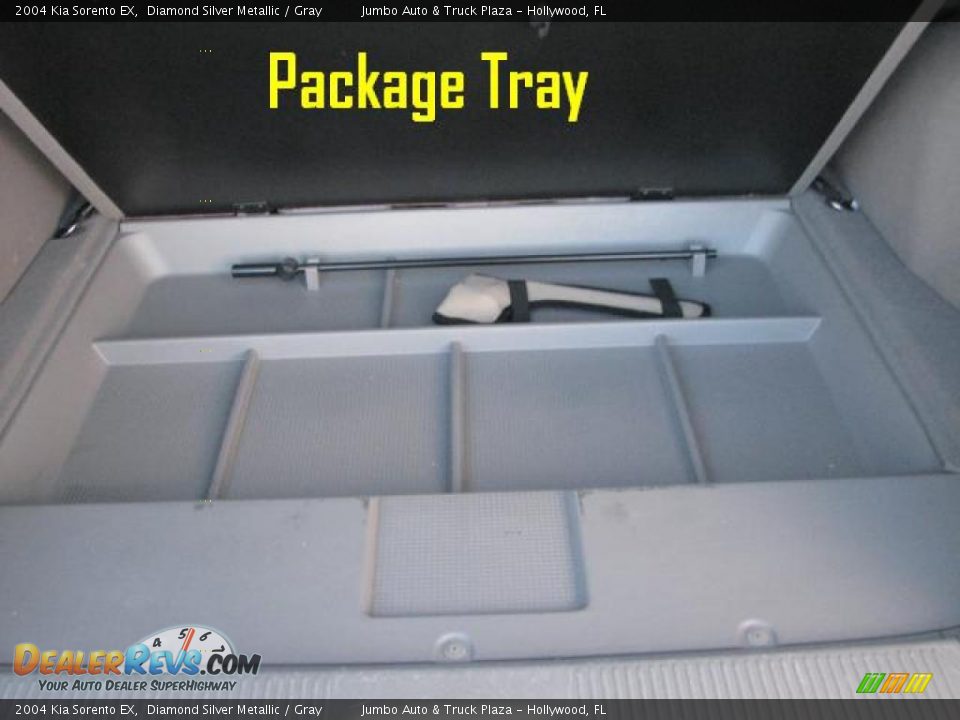 2004 Kia Sorento EX Diamond Silver Metallic / Gray Photo #22