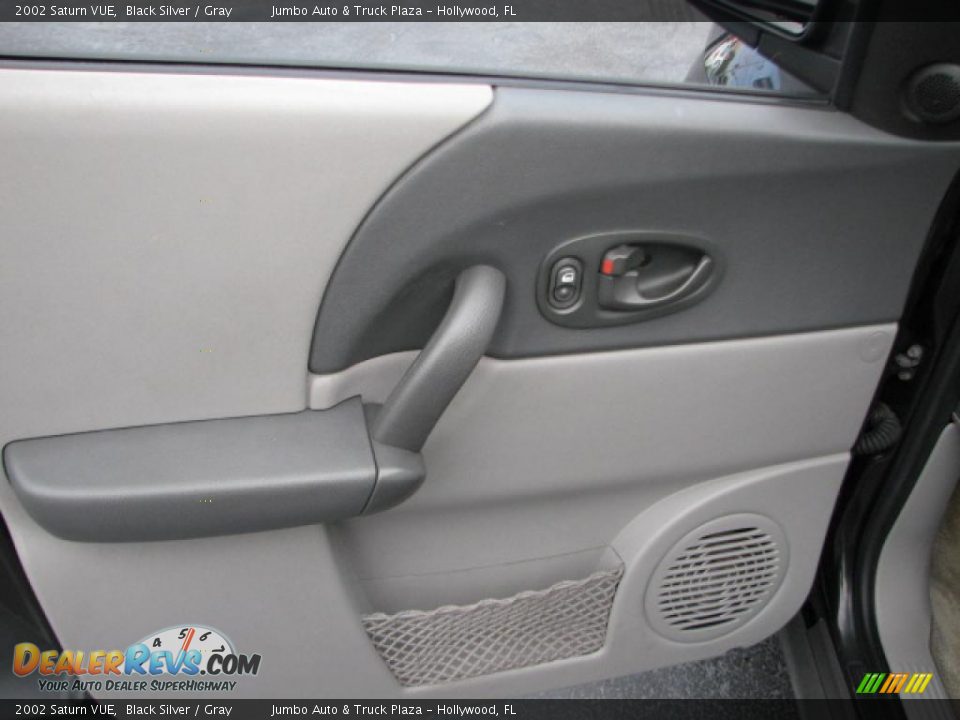 2002 Saturn VUE Black Silver / Gray Photo #21
