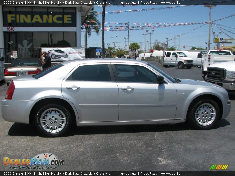 2006 Chrysler 300 Bright Silver Metallic / Dark Slate Gray/Light Graystone Photo #10