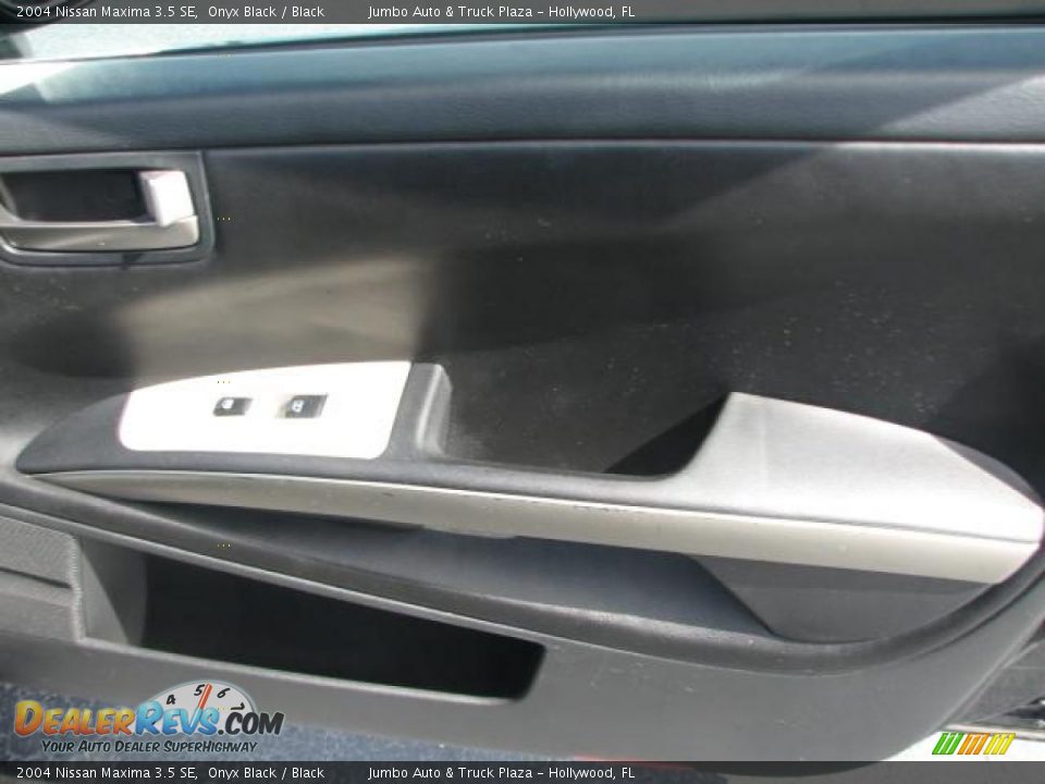 2004 Nissan Maxima 3.5 SE Onyx Black / Black Photo #13