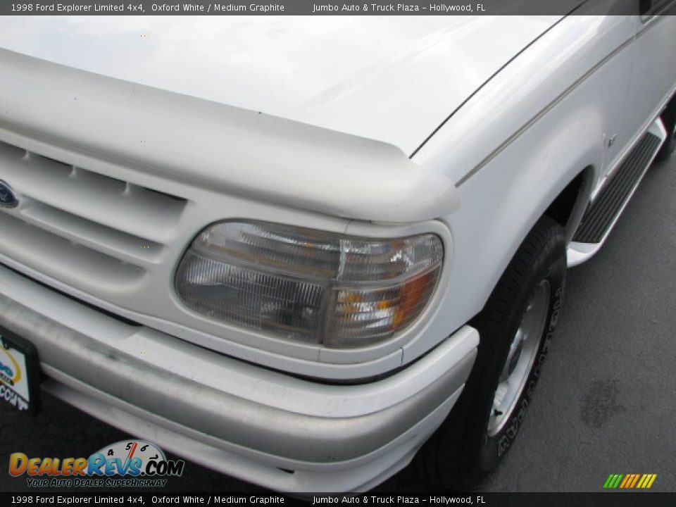 1998 Ford Explorer Limited 4x4 Oxford White / Medium Graphite Photo #4