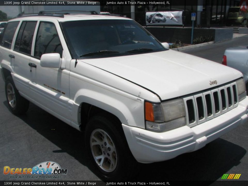 1996 Jeep Grand Cherokee Limited 4x4 Stone White / Beige Photo #1