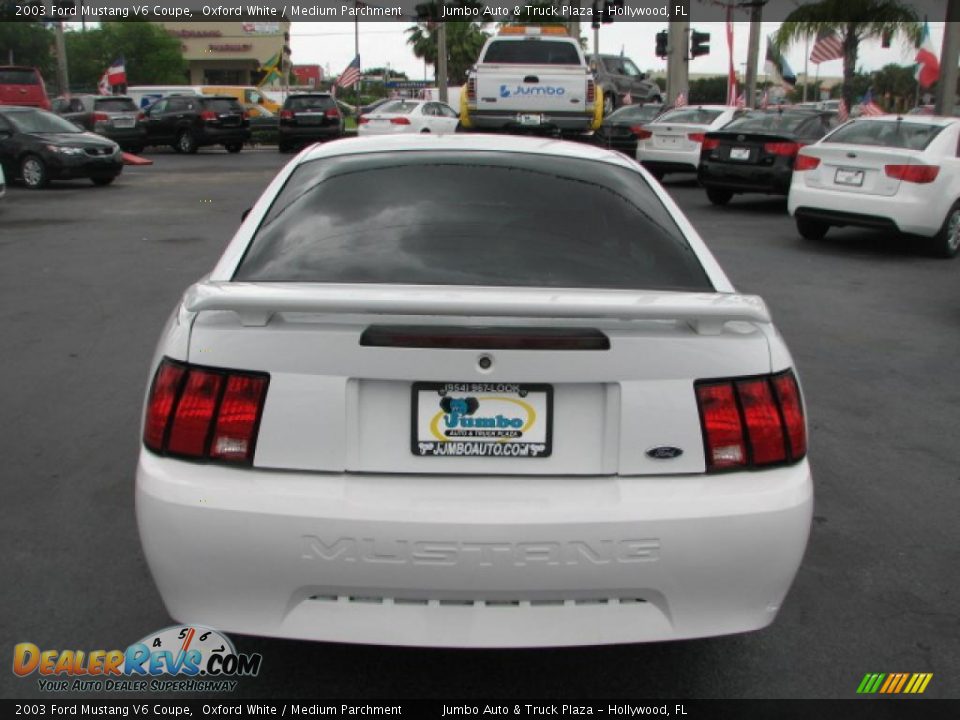 2003 Ford Mustang V6 Coupe Oxford White / Medium Parchment Photo #6