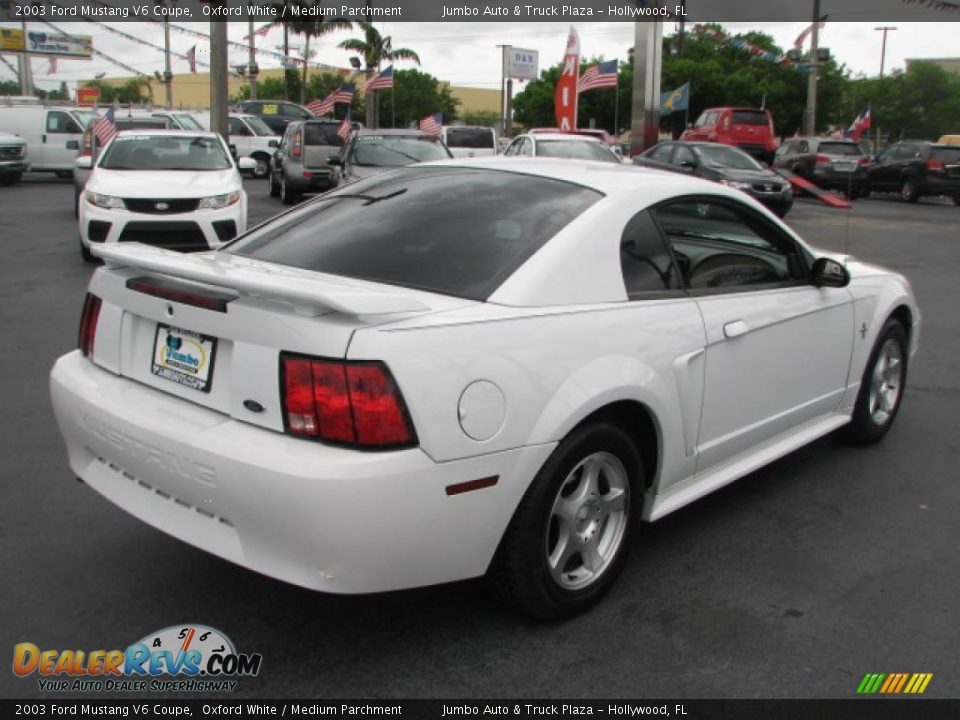 2003 Ford Mustang V6 Coupe Oxford White / Medium Parchment Photo #7