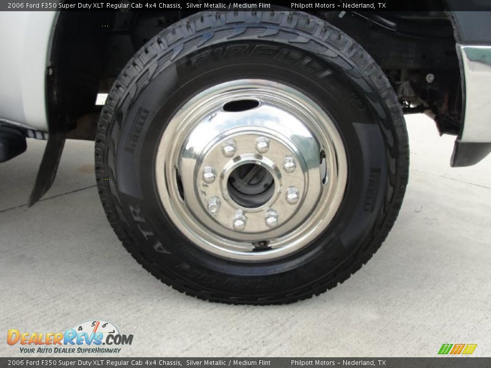 2006 Ford F350 Super Duty XLT Regular Cab 4x4 Chassis Wheel Photo #15