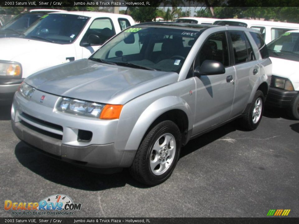 2003 Saturn VUE Silver / Gray Photo #2