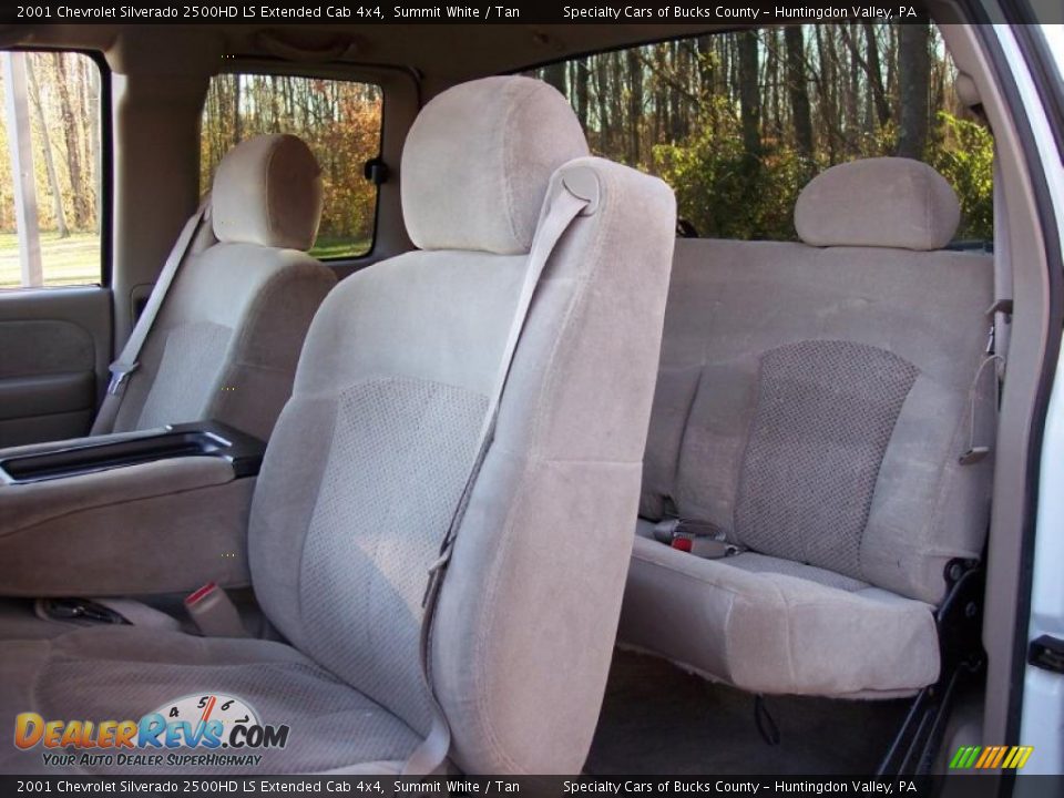 Tan Interior - 2001 Chevrolet Silverado 2500HD LS Extended Cab 4x4 Photo #25