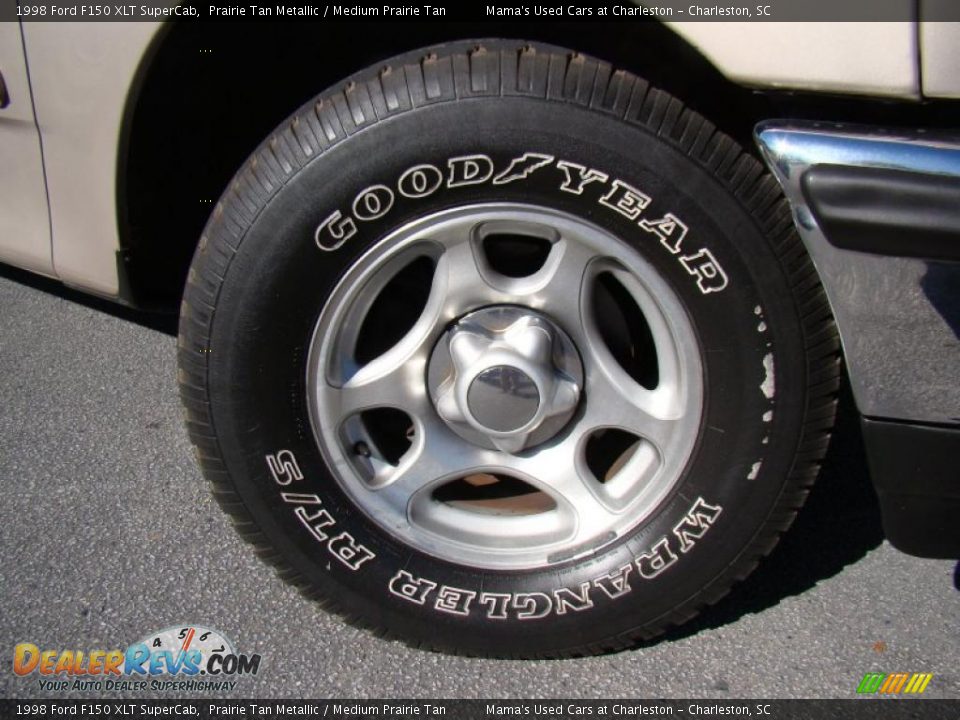 1998 Ford F150 XLT SuperCab Prairie Tan Metallic / Medium Prairie Tan Photo #25