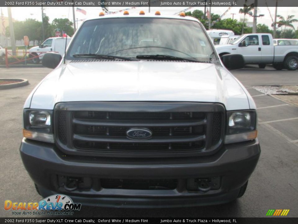 2002 Ford F350 Super Duty XLT Crew Cab Dually Oxford White / Medium Flint Photo #3