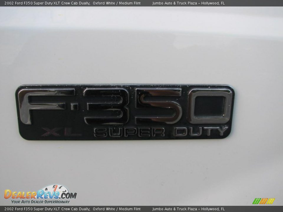 2002 Ford F350 Super Duty XLT Crew Cab Dually Logo Photo #23