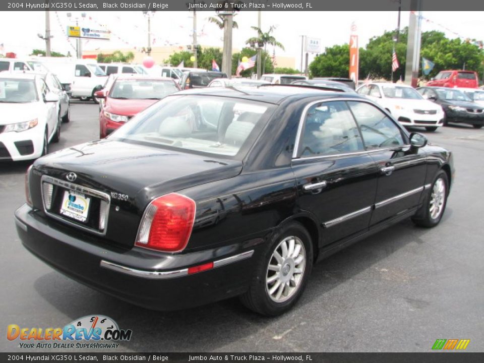 2004 Hyundai XG350 L Sedan Black Obsidian / Beige Photo #9