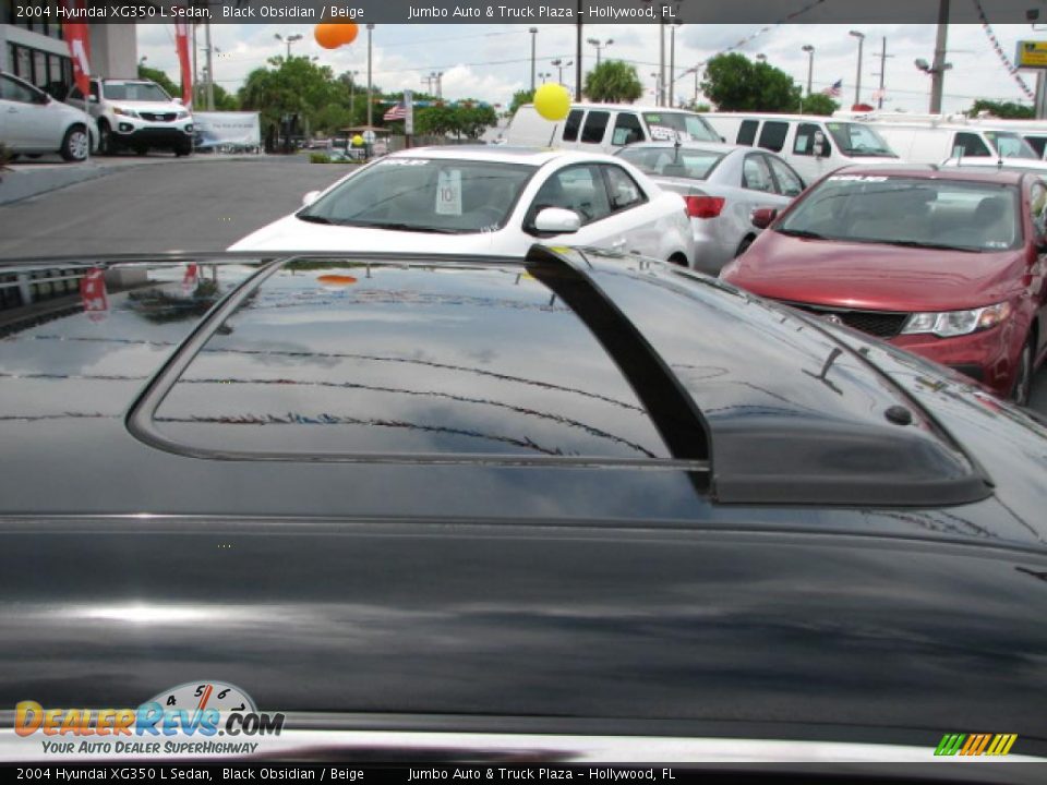 Sunroof of 2004 Hyundai XG350 L Sedan Photo #11