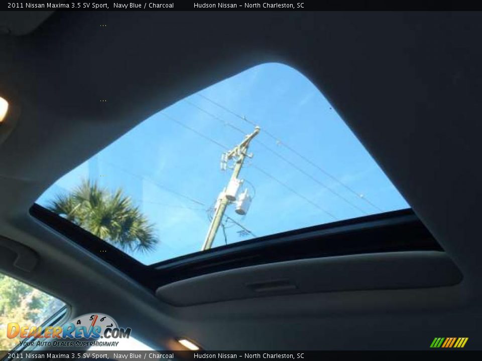 Sunroof of 2011 Nissan Maxima 3.5 SV Sport Photo #12