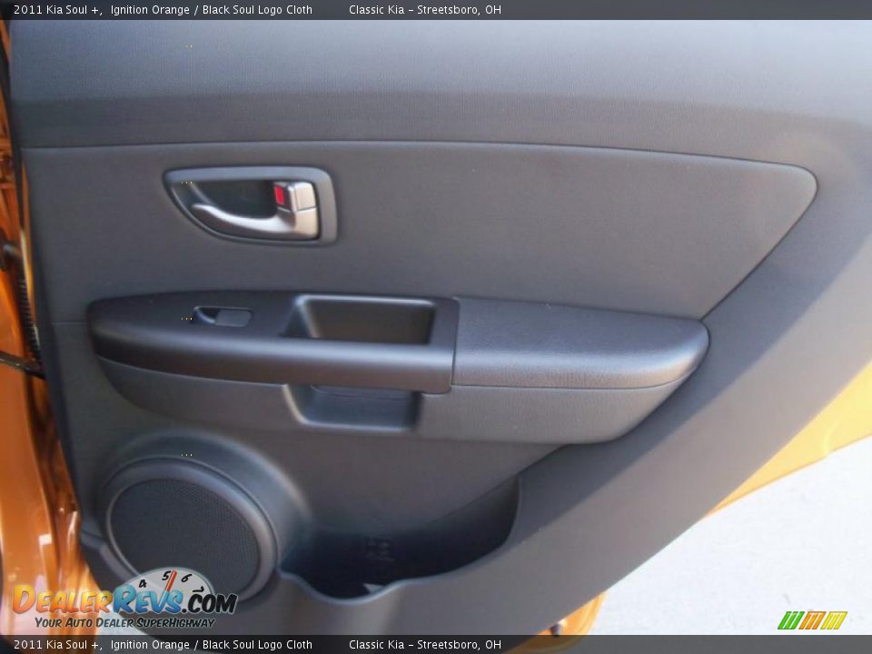 Door Panel of 2011 Kia Soul + Photo #11